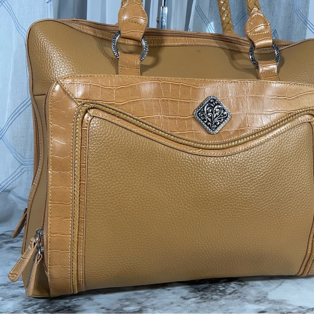 Vtg Coldwater Creek Embossed Tote Purse Document File Bag Silver Hardware Tan - Picture 2 of 15